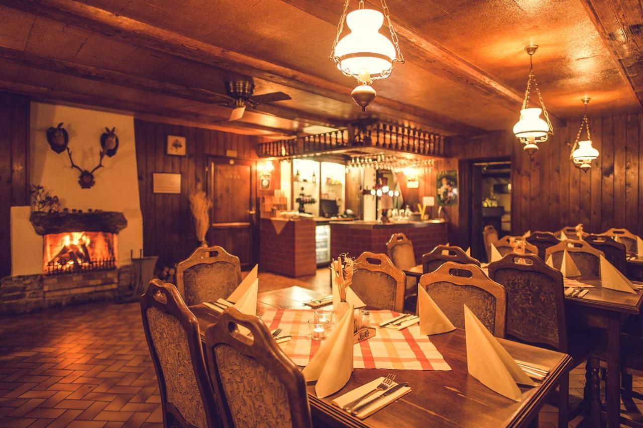 Hotel Dymnik Румбурк Экстерьер фото